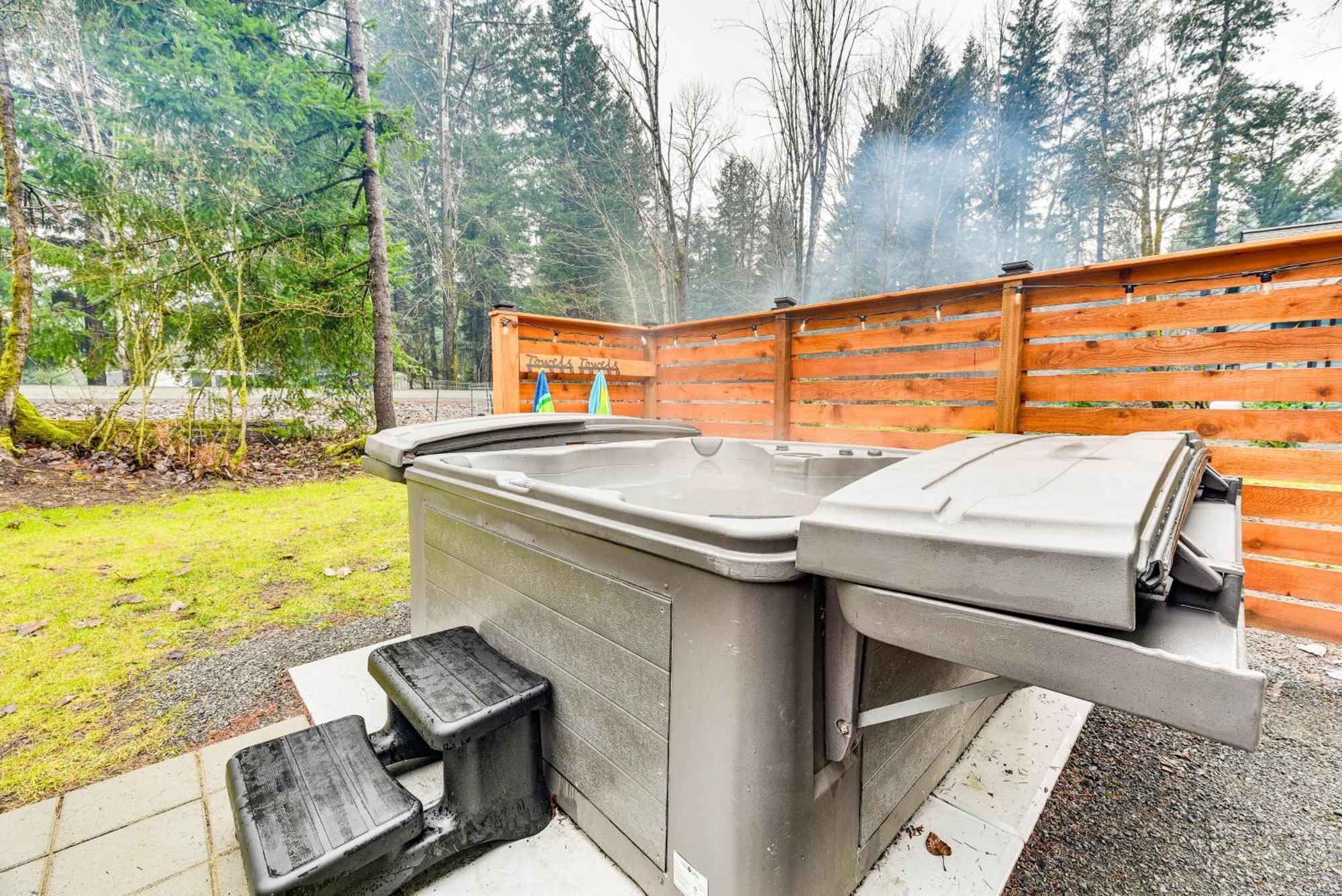 Villa Family-Friendly Packwood Retreat With Deck! Exterior foto