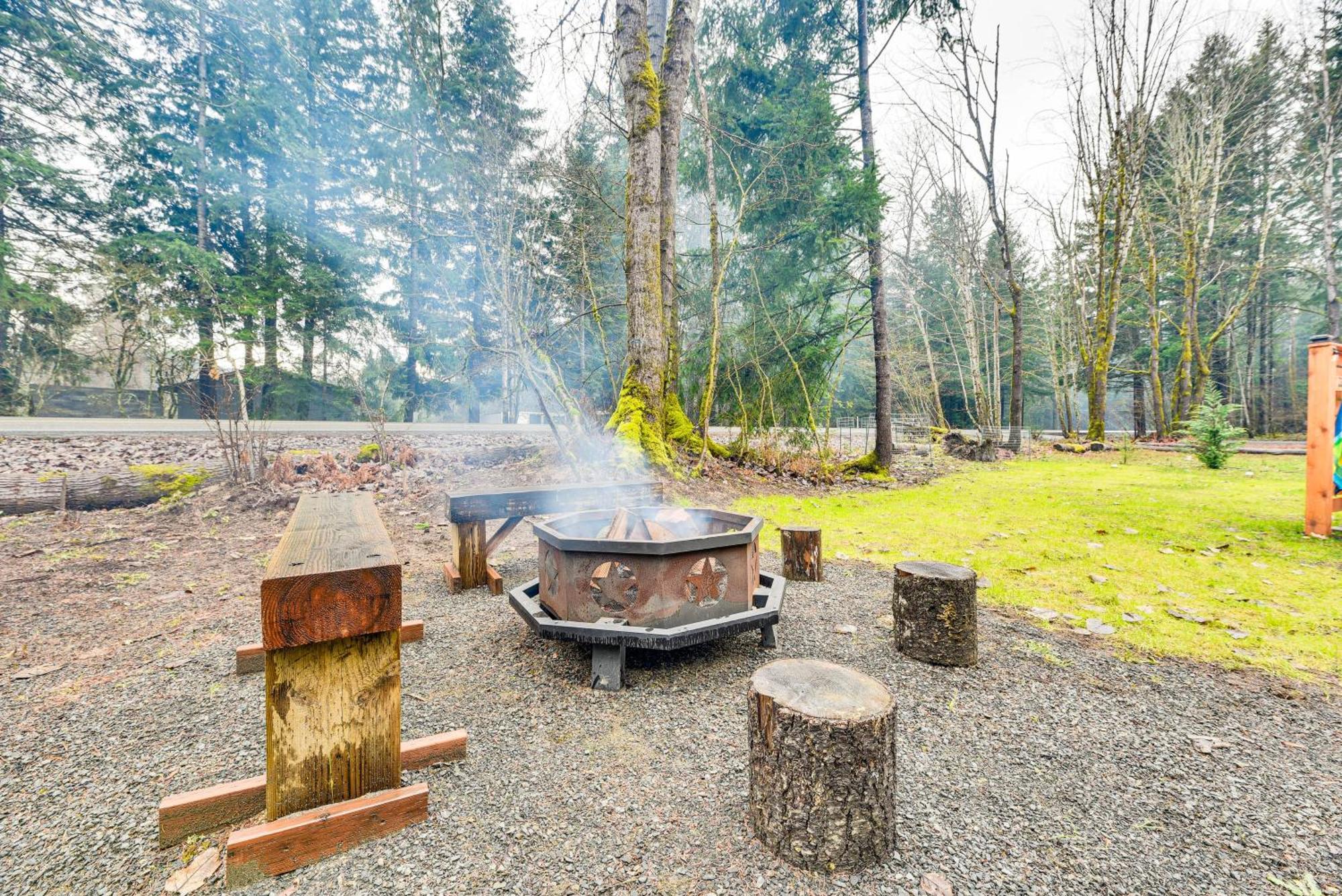 Villa Family-Friendly Packwood Retreat With Deck! Exterior foto